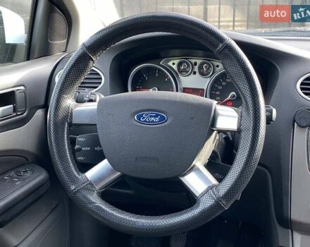 Білий Форд Фокус, об'ємом двигуна 1.56 л та пробігом 290 тис. км за 5690 $, фото 13 на Automoto.ua