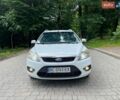 Белый Форд Фокус, объемом двигателя 1.6 л и пробегом 374 тыс. км за 3999 $, фото 1 на Automoto.ua