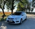 Білий Форд Фокус, об'ємом двигуна 1.6 л та пробігом 250 тис. км за 4900 $, фото 1 на Automoto.ua