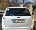 Белый Форд Фокус, объемом двигателя 1.6 л и пробегом 310 тыс. км за 3200 $, фото 2 на Automoto.ua