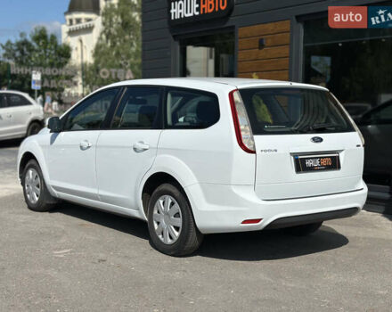 Білий Форд Фокус, об'ємом двигуна 1.56 л та пробігом 311 тис. км за 4700 $, фото 13 на Automoto.ua