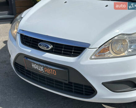 Білий Форд Фокус, об'ємом двигуна 1.56 л та пробігом 311 тис. км за 4700 $, фото 6 на Automoto.ua