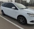 Белый Форд Фокус, объемом двигателя 1.6 л и пробегом 264 тыс. км за 5000 $, фото 1 на Automoto.ua
