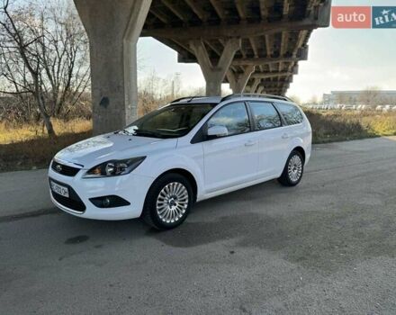 Белый Форд Фокус, объемом двигателя 1.6 л и пробегом 280 тыс. км за 5499 $, фото 9 на Automoto.ua