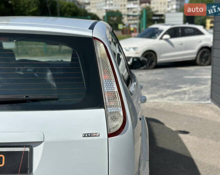 Білий Форд Фокус, об'ємом двигуна 1.56 л та пробігом 311 тис. км за 4700 $, фото 23 на Automoto.ua