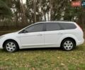 Білий Форд Фокус, об'ємом двигуна 1.6 л та пробігом 237 тис. км за 4699 $, фото 1 на Automoto.ua