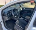Білий Форд Фокус, об'ємом двигуна 1.6 л та пробігом 228 тис. км за 5500 $, фото 3 на Automoto.ua