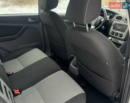 Белый Форд Фокус, объемом двигателя 1.6 л и пробегом 208 тыс. км за 6200 $, фото 27 на Automoto.ua