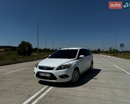 Білий Форд Фокус, об'ємом двигуна 1.6 л та пробігом 304 тис. км за 5599 $, фото 1 на Automoto.ua