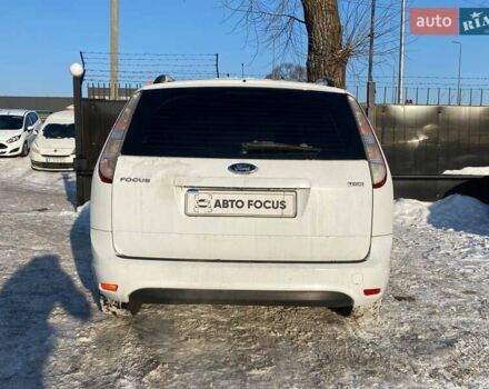 Белый Форд Фокус, объемом двигателя 1.56 л и пробегом 290 тыс. км за 5290 $, фото 5 на Automoto.ua