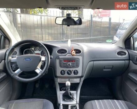 Білий Форд Фокус, об'ємом двигуна 1.56 л та пробігом 290 тис. км за 5690 $, фото 12 на Automoto.ua