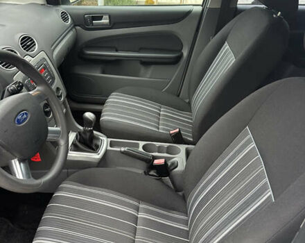 Белый Форд Фокус, объемом двигателя 1.6 л и пробегом 221 тыс. км за 6500 $, фото 14 на Automoto.ua