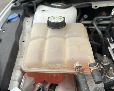 Белый Форд Фокус, объемом двигателя 1.6 л и пробегом 234 тыс. км за 6200 $, фото 16 на Automoto.ua