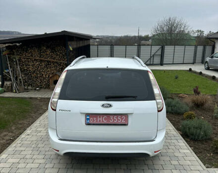 Белый Форд Фокус, объемом двигателя 1.6 л и пробегом 221 тыс. км за 6500 $, фото 7 на Automoto.ua