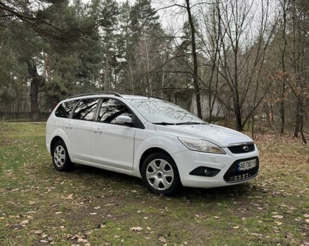 Белый Форд Фокус, объемом двигателя 1.6 л и пробегом 231 тыс. км за 4899 $, фото 2 на Automoto.ua