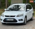 Белый Форд Фокус, объемом двигателя 1.6 л и пробегом 350 тыс. км за 5200 $, фото 1 на Automoto.ua