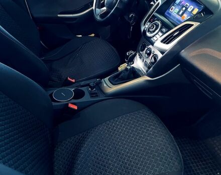 Белый Форд Фокус, объемом двигателя 1.6 л и пробегом 288 тыс. км за 6800 $, фото 11 на Automoto.ua