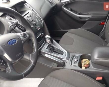 Белый Форд Фокус, объемом двигателя 2 л и пробегом 325 тыс. км за 6999 $, фото 5 на Automoto.ua