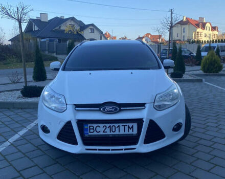 Белый Форд Фокус, объемом двигателя 1.6 л и пробегом 260 тыс. км за 7000 $, фото 2 на Automoto.ua