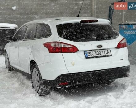 Білий Форд Фокус, об'ємом двигуна 1.56 л та пробігом 220 тис. км за 6350 $, фото 19 на Automoto.ua