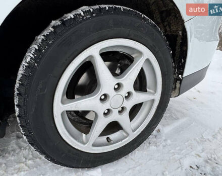 Белый Форд Фокус, объемом двигателя 1.6 л и пробегом 240 тыс. км за 6490 $, фото 64 на Automoto.ua