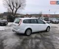 Белый Форд Фокус, объемом двигателя 1.6 л и пробегом 197 тыс. км за 6400 $, фото 4 на Automoto.ua
