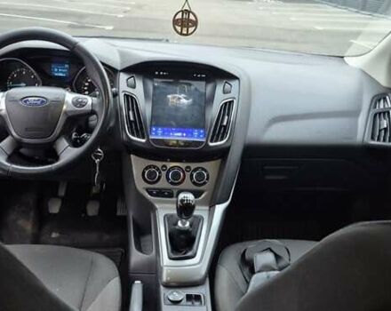 Білий Форд Фокус, об'ємом двигуна 1.6 л та пробігом 310 тис. км за 6500 $, фото 6 на Automoto.ua