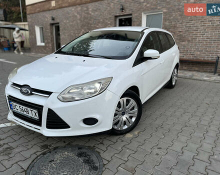 Белый Форд Фокус, объемом двигателя 1.56 л и пробегом 257 тыс. км за 5100 $, фото 1 на Automoto.ua