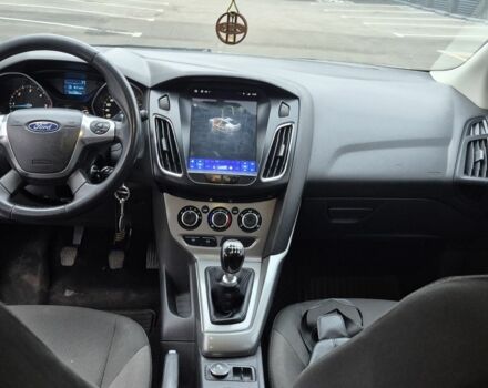 Білий Форд Фокус, об'ємом двигуна 1.6 л та пробігом 310 тис. км за 6500 $, фото 6 на Automoto.ua