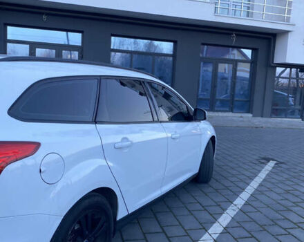 Белый Форд Фокус, объемом двигателя 1.6 л и пробегом 260 тыс. км за 7000 $, фото 7 на Automoto.ua