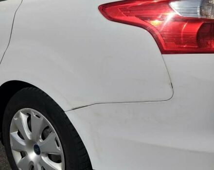 Білий Форд Фокус, об'ємом двигуна 1.59 л та пробігом 288 тис. км за 6001 $, фото 21 на Automoto.ua