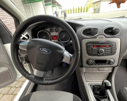 Белый Форд Фокус, объемом двигателя 1.56 л и пробегом 409 тыс. км за 5100 $, фото 6 на Automoto.ua