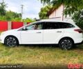 Білий Форд Фокус, об'ємом двигуна 2 л та пробігом 142 тис. км за 5700 $, фото 4 на Automoto.ua