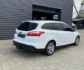 Белый Форд Фокус, объемом двигателя 1.6 л и пробегом 192 тыс. км за 7201 $, фото 2 на Automoto.ua