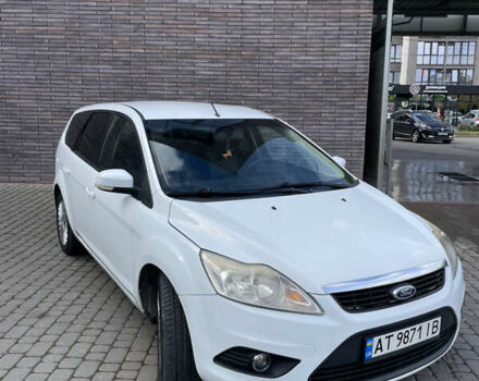 Белый Форд Фокус, объемом двигателя 1.56 л и пробегом 409 тыс. км за 5100 $, фото 1 на Automoto.ua