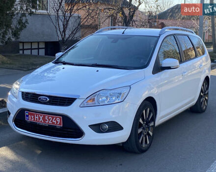Белый Форд Фокус, объемом двигателя 1.6 л и пробегом 171 тыс. км за 6300 $, фото 2 на Automoto.ua