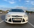 Белый Форд Фокус, объемом двигателя 1.6 л и пробегом 334 тыс. км за 5600 $, фото 1 на Automoto.ua