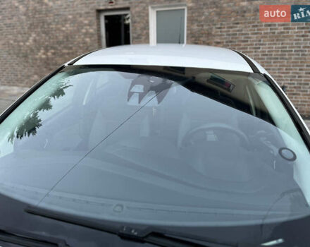 Белый Форд Фокус, объемом двигателя 1.56 л и пробегом 257 тыс. км за 5100 $, фото 16 на Automoto.ua