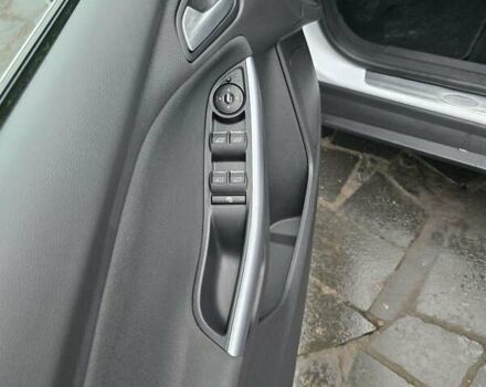 Белый Форд Фокус, объемом двигателя 1.6 л и пробегом 228 тыс. км за 8000 $, фото 14 на Automoto.ua