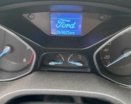 Білий Форд Фокус, об'ємом двигуна 1.6 л та пробігом 270 тис. км за 5500 $, фото 5 на Automoto.ua