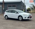 Белый Форд Фокус, объемом двигателя 1.6 л и пробегом 225 тыс. км за 7200 $, фото 2 на Automoto.ua