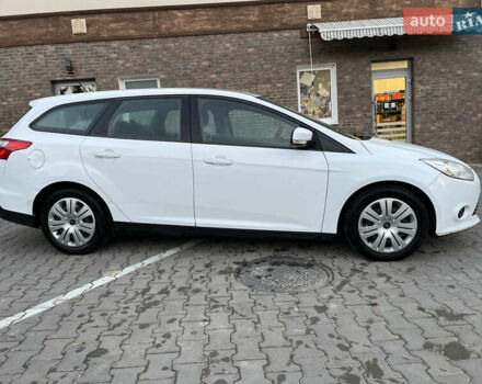 Белый Форд Фокус, объемом двигателя 1.56 л и пробегом 257 тыс. км за 5100 $, фото 13 на Automoto.ua