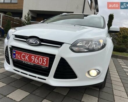 Білий Форд Фокус, об'ємом двигуна 1.6 л та пробігом 211 тис. км за 8750 $, фото 45 на Automoto.ua