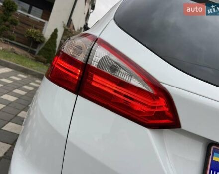 Білий Форд Фокус, об'ємом двигуна 1.6 л та пробігом 211 тис. км за 8750 $, фото 62 на Automoto.ua