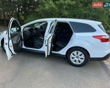 Білий Форд Фокус, об'ємом двигуна 1.56 л та пробігом 253 тис. км за 6300 $, фото 7 на Automoto.ua
