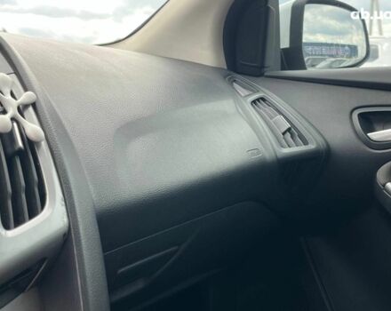 Білий Форд Фокус, об'ємом двигуна 1.6 л та пробігом 263 тис. км за 6790 $, фото 19 на Automoto.ua