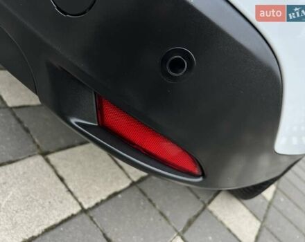 Білий Форд Фокус, об'ємом двигуна 1.6 л та пробігом 211 тис. км за 8750 $, фото 68 на Automoto.ua