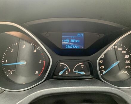Білий Форд Фокус, об'ємом двигуна 1.6 л та пробігом 235 тис. км за 6700 $, фото 6 на Automoto.ua