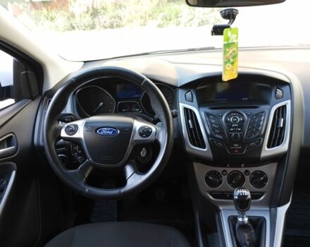 Белый Форд Фокус, объемом двигателя 1.6 л и пробегом 283 тыс. км за 8000 $, фото 3 на Automoto.ua