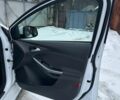 Білий Форд Фокус, об'ємом двигуна 1 л та пробігом 237 тис. км за 5500 $, фото 10 на Automoto.ua